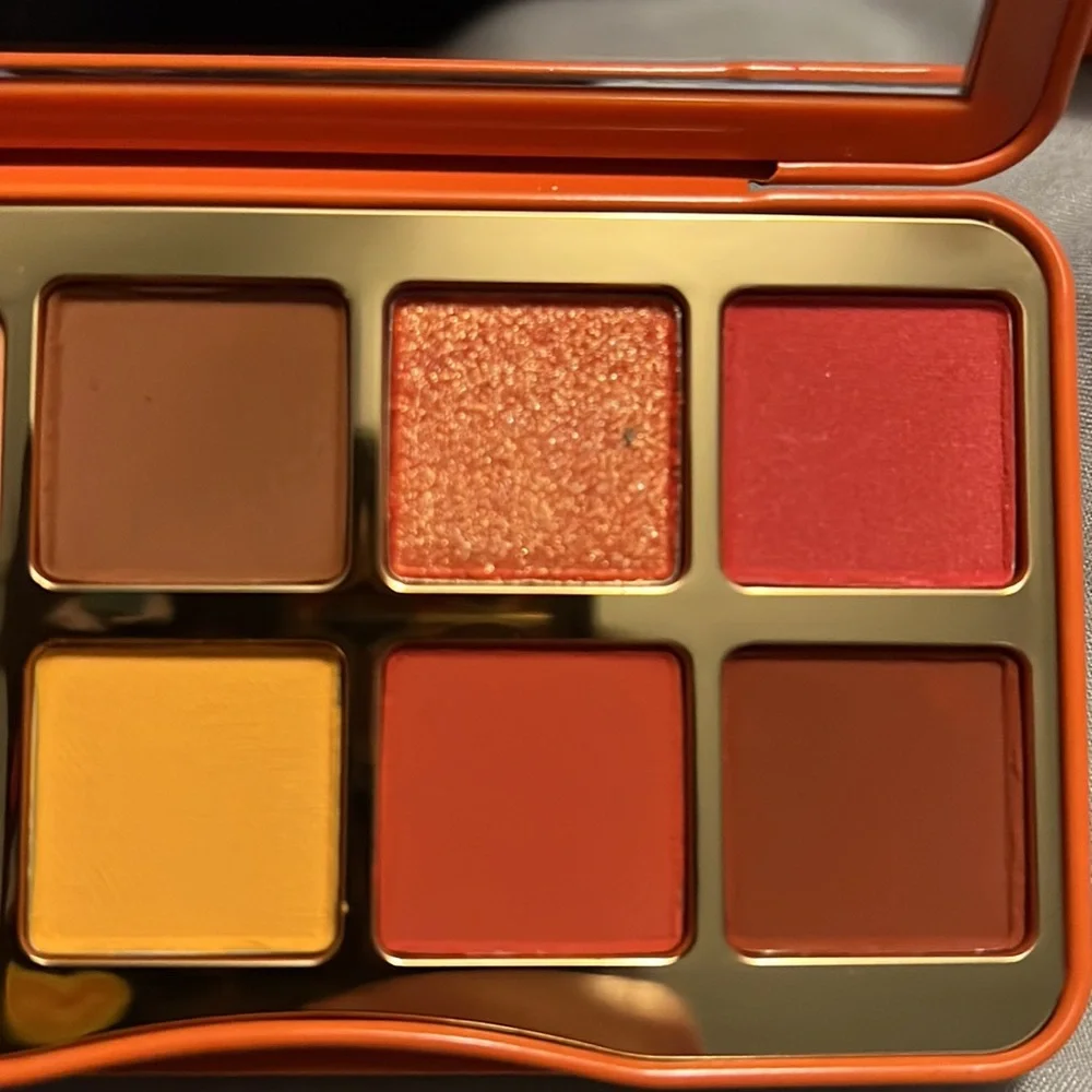 Too Faced Light My Fire mini eyeshadow palette, NIB!